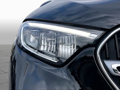 Certified 2024 Mercedes-Benz GLC 300 4MATIC image 28