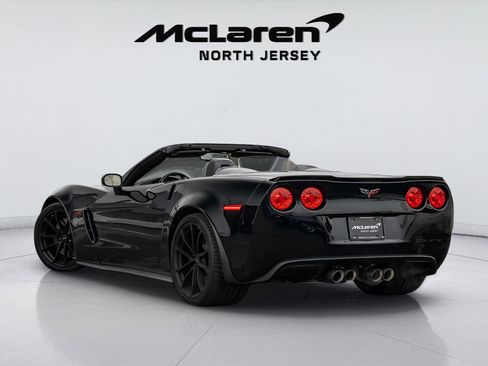 Used 2013 Chevrolet Corvette 427 w/ 1SB Preferred Equipment Group RWD image 9