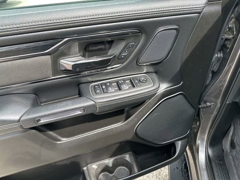 Used 2023 RAM 1500 Laramie w/ Night Edition AWD/4WD image 21