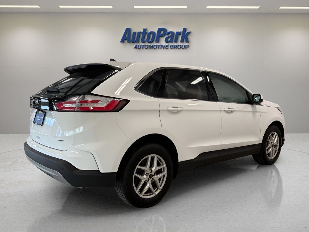Certified 2024 Ford Edge SEL w/ Convenience Package AWD/4WD image 7