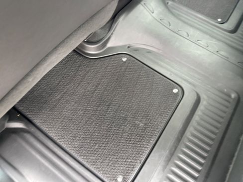 Used 2024 GMC Sierra 1500 AT4 w/ Technology Package image 21