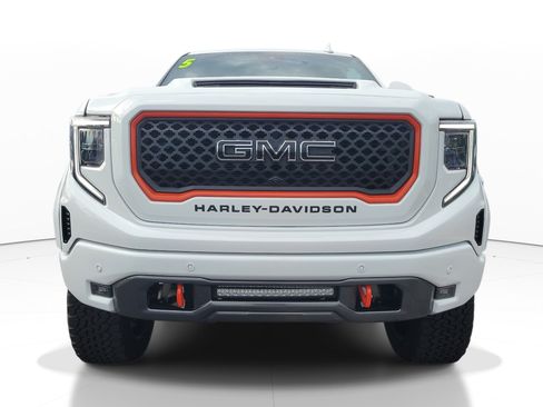 Used 2025 GMC Sierra 1500 AT4 w/ AT4 Premium Package AWD/4WD image 2
