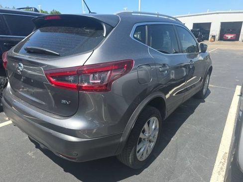 Used 2020 Nissan Rogue Sport FWD image 4