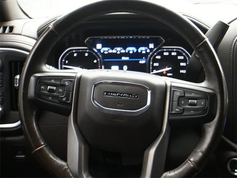 Used 2022 GMC Sierra 2500 Denali w/ Denali Ultimate Package image 15
