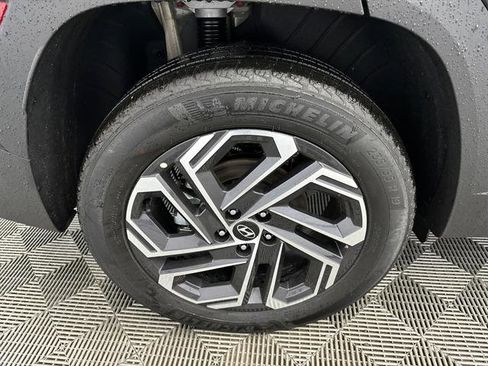 New 2026 Hyundai Tucson Limited image 19