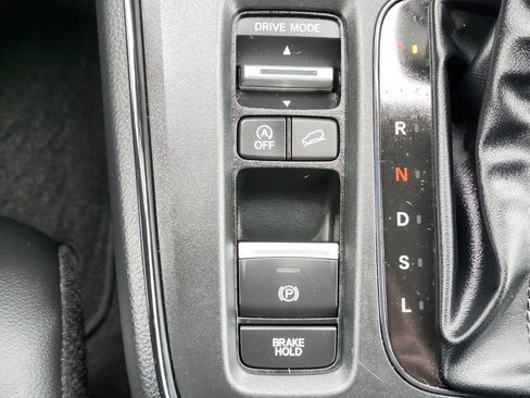 Used 2024 Honda CR-V EX-L image 25