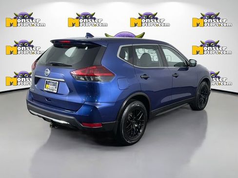 Used 2019 Nissan Rogue S FWD image 5