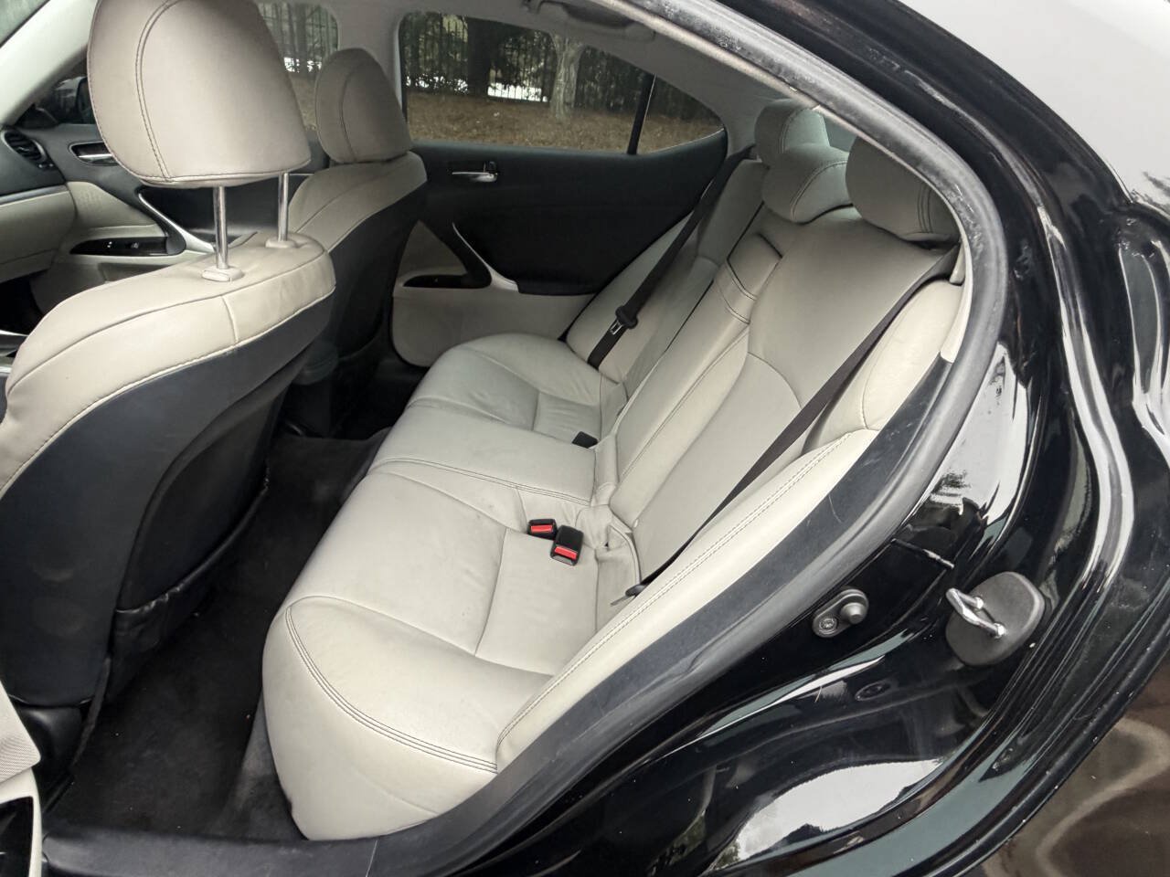 Used 2011 Lexus IS 250 RWD image 11