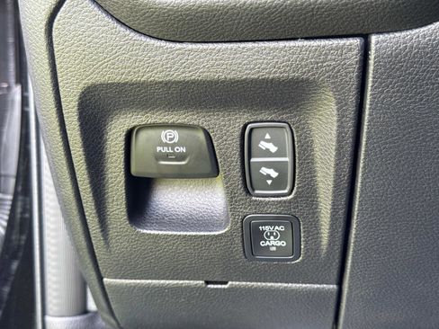 New 2025 RAM 1500 Big Horn RWD image 38