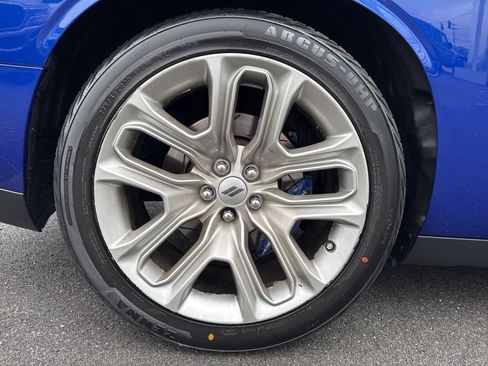 Used 2020 Dodge Challenger R/T image 12