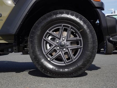 New 2026 Jeep Wrangler Unlimited Sport image 10