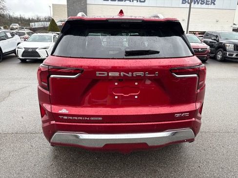 Used 2026 GMC Terrain Denali image 4