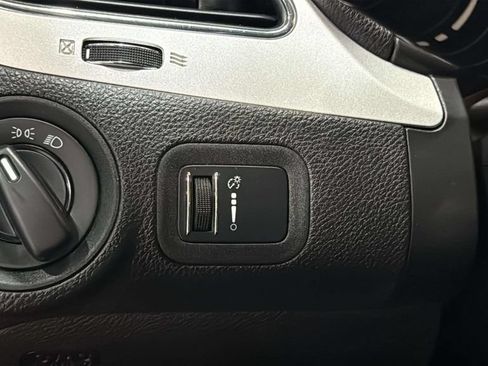 Used 2013 Dodge Journey FWD image 26