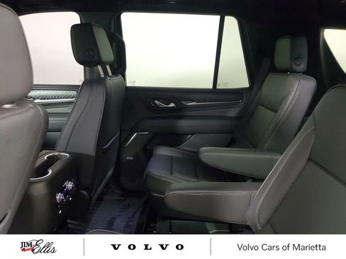 Used 2024 GMC Yukon Denali RWD image 14