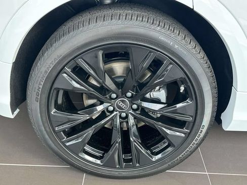 New 2026 Audi Q8 Premium Plus AWD/4WD image 4