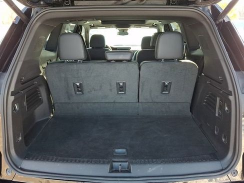 Used 2024 GMC Acadia Denali w/ LPO, Floor Liner Package image 31