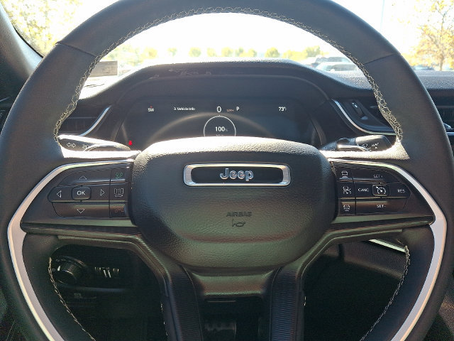Used 2024 Jeep Grand Cherokee L Altitude AWD/4WD image 20