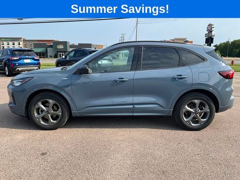 Certified 2023 Ford Escape ST-Line w/ Tech Pack #1 AWD/4WD image 4