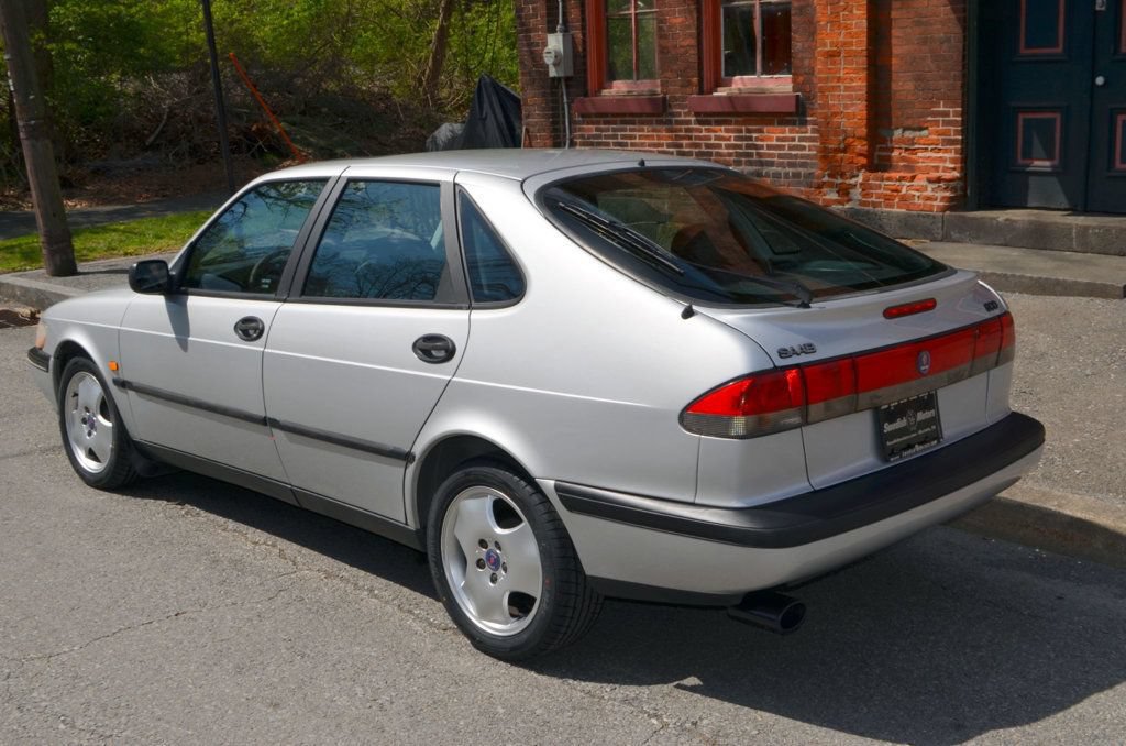 Used 1997 Saab 900 S FWD image 4