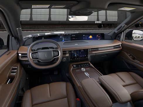 New 2026 Lincoln Navigator L Reserve AWD/4WD image 9