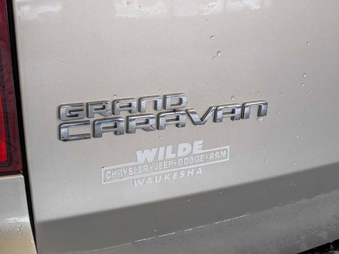 Used 2013 Dodge Grand Caravan American Value Package image 12