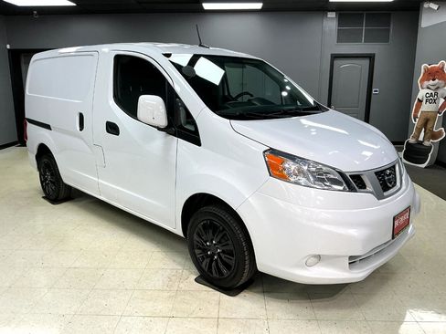 Used 2021 Nissan NV200 SV w/ Back Door Glass Package image 2