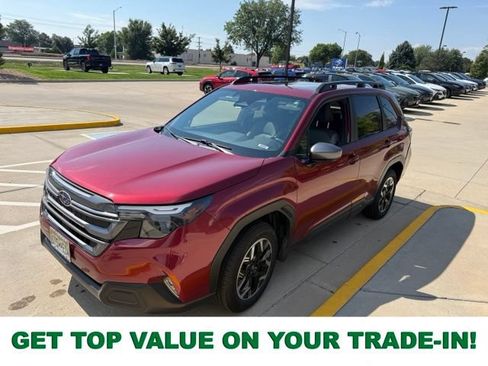 Used 2025 Subaru Forester Premium w/ Convenience Package #1 AWD/4WD image 1