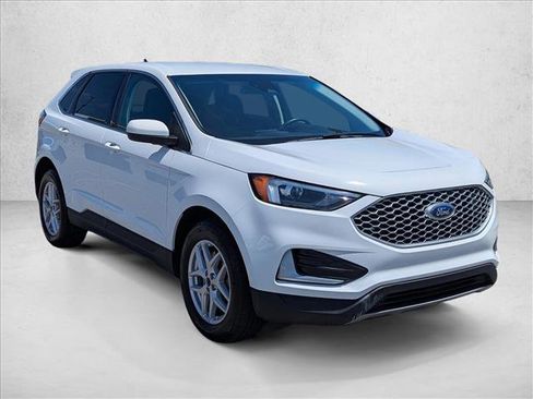 Used 2024 Ford Edge SEL AWD/4WD image 3