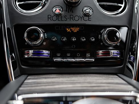 New 2026 Rolls-Royce Cullinan image 21