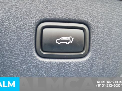 Used 2024 Hyundai Palisade Limited FWD image 10
