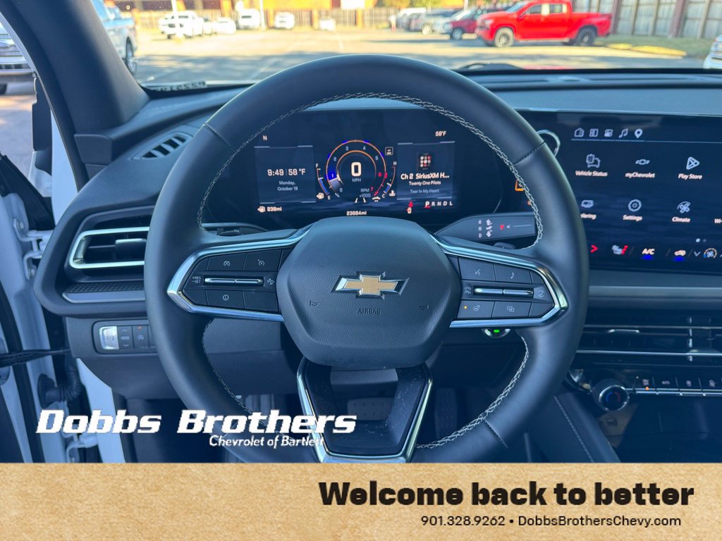 Used 2026 Chevrolet Traverse LT FWD image 17