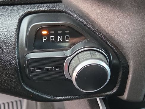 Used 2020 RAM 1500 Lone Star RWD image 21