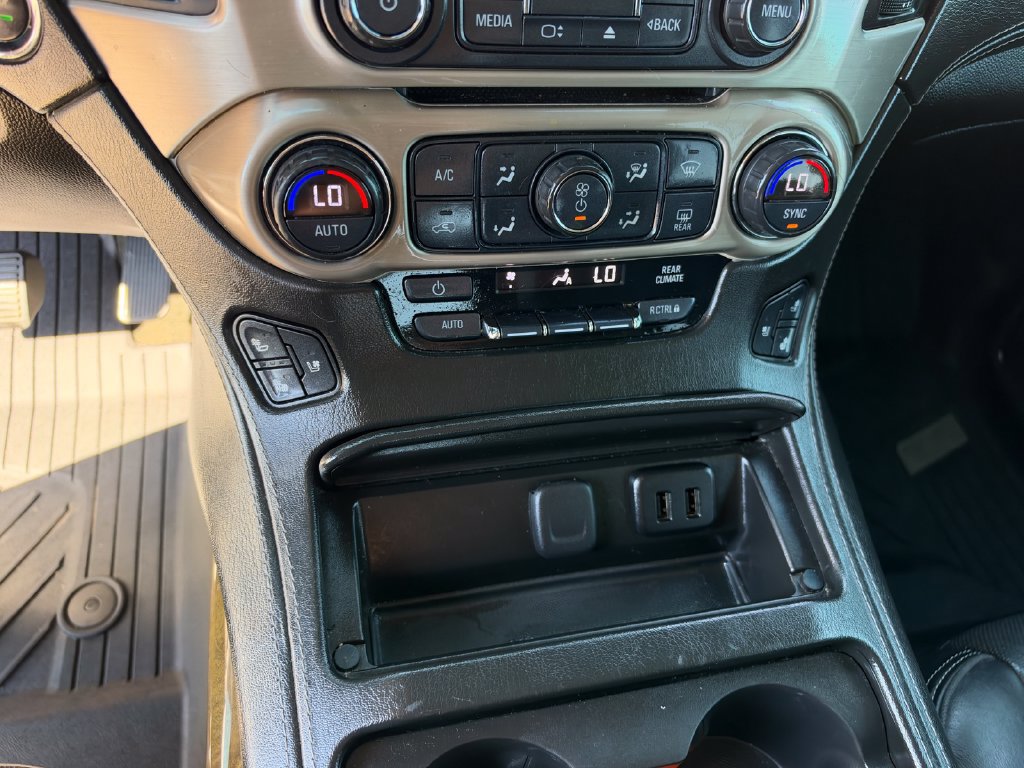 Used 2017 GMC Yukon Denali AWD/4WD image 17