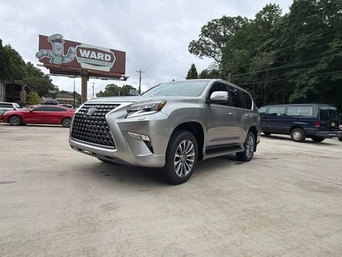Used 2023 Lexus GX 460 Luxury w/ Accessory Package AWD/4WD image 20
