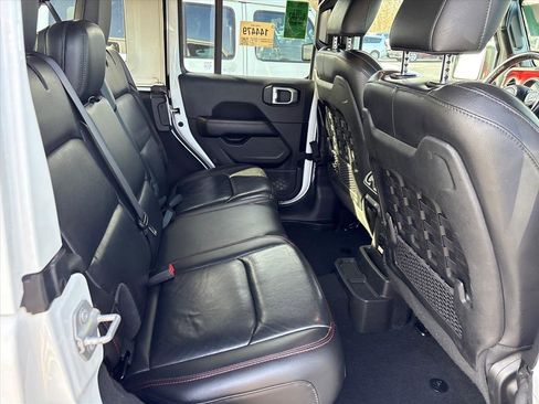 Used 2021 Jeep Wrangler Unlimited Rubicon image 33
