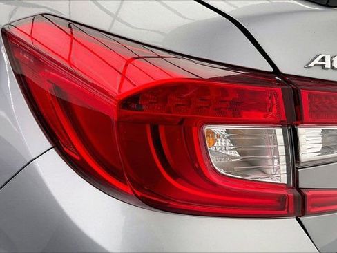 Used 2022 Honda Accord Sport image 30