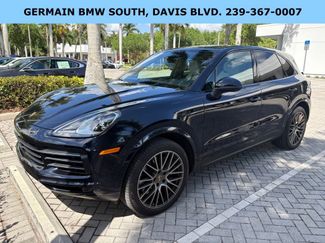 Used 2022 Porsche Cayenne S Platinum video 1