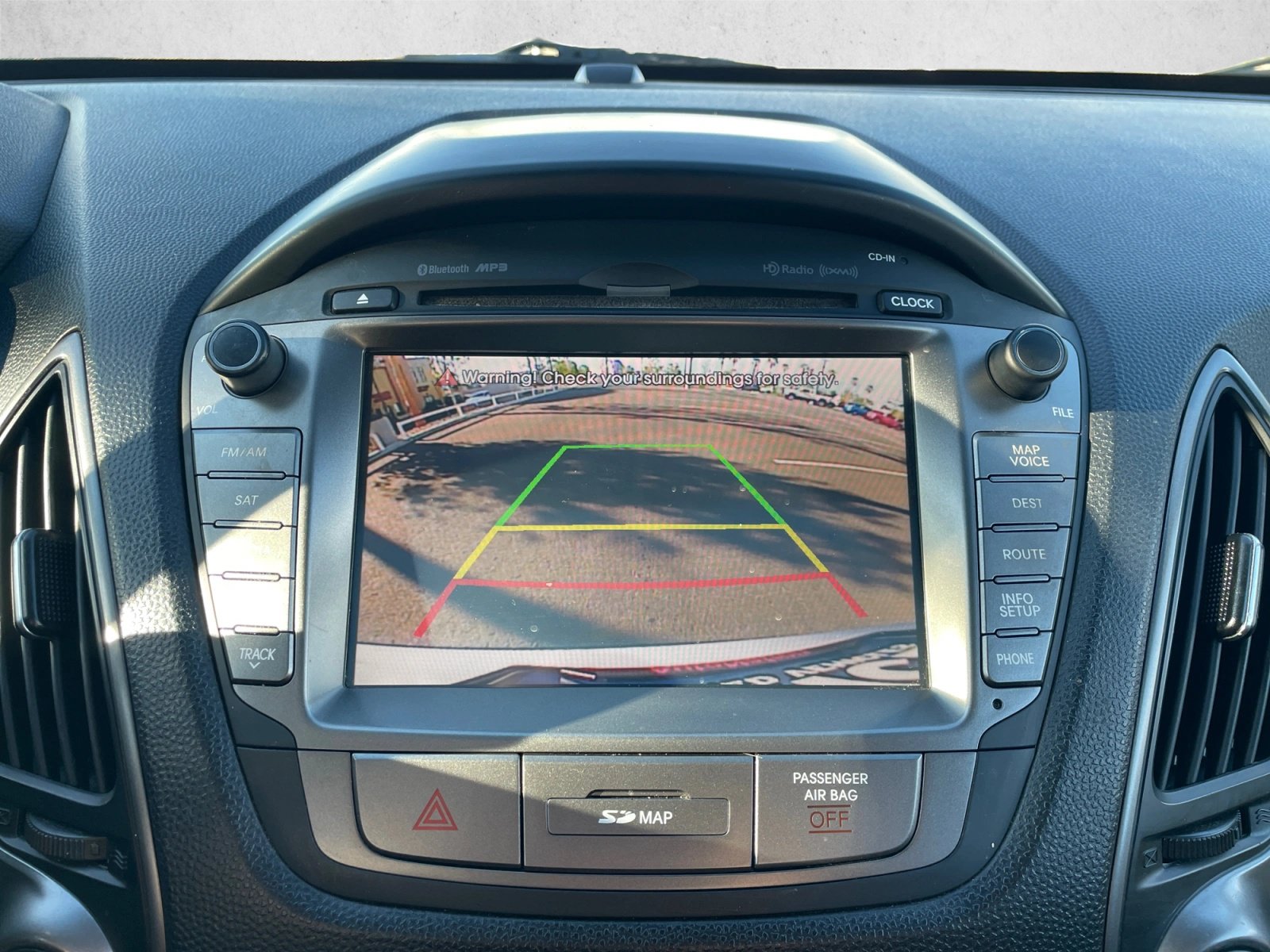 Used 2015 Hyundai Tucson Limited w/ Option Group 03 FWD image 17