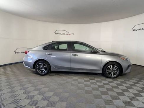 Certified 2024 Kia Forte LXS w/ LXS Technology Package image 9