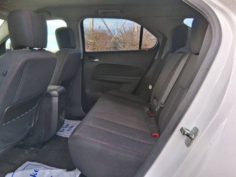 Used 2010 Chevrolet Equinox LT w/ Vehicle Interface Package FWD image 10