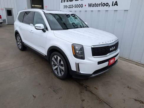 Used 2022 Kia Telluride EX w/ EX Premium Package image 8