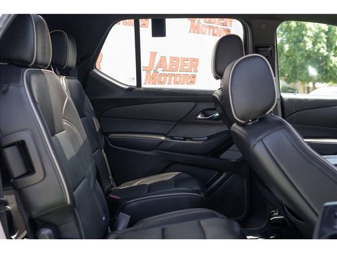 Used 2022 Chevrolet Traverse Premier w/ Redline Edition FWD image 39