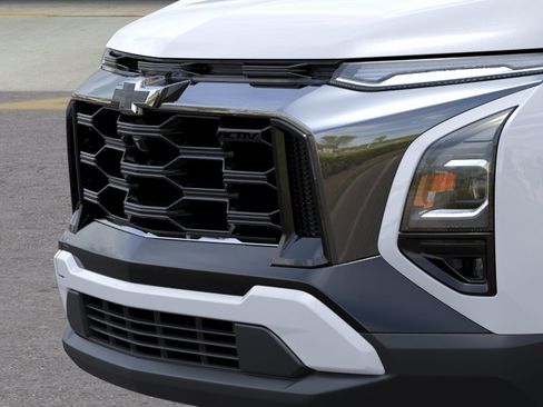 New 2026 Chevrolet Equinox ACTIV FWD image 13
