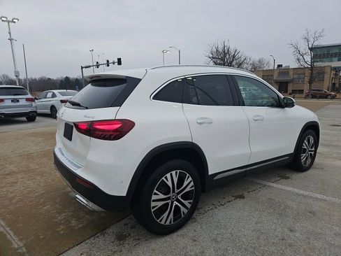 Certified 2025 Mercedes-Benz GLA 250 4MATIC image 3