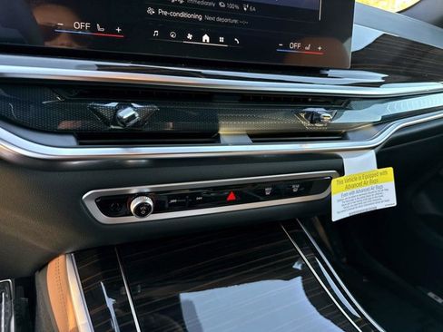 New 2026 BMW X5 xDrive50e w/ M Sport Package image 30