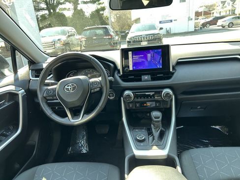 Used 2024 Toyota RAV4 XLE w/ Convenience Package image 26