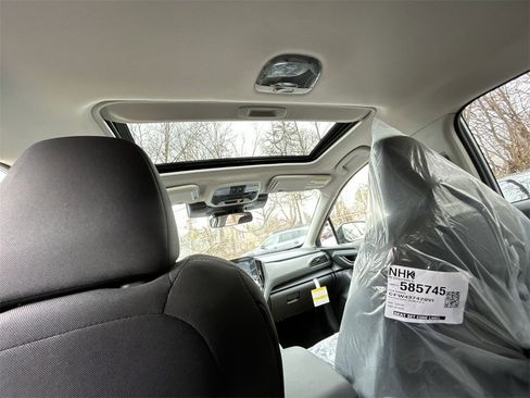 New 2026 Subaru Crosstrek 2.0i Premium image 14