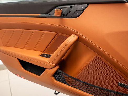 Used 2024 Porsche 911 S/T image 19