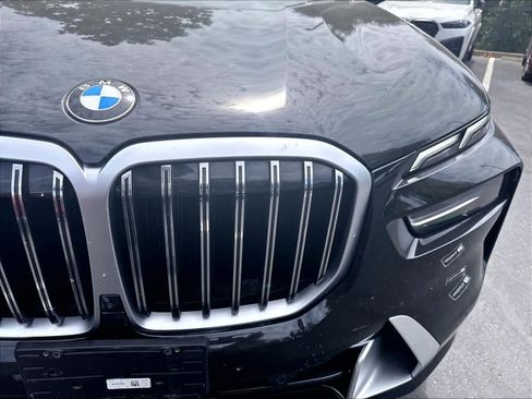 Used 2026 BMW X7 xDrive40i w/ Premium Package AWD/4WD image 31