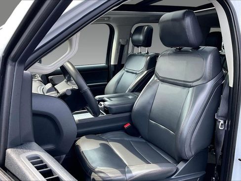 Used 2025 Ford Expedition Max Active AWD/4WD image 14